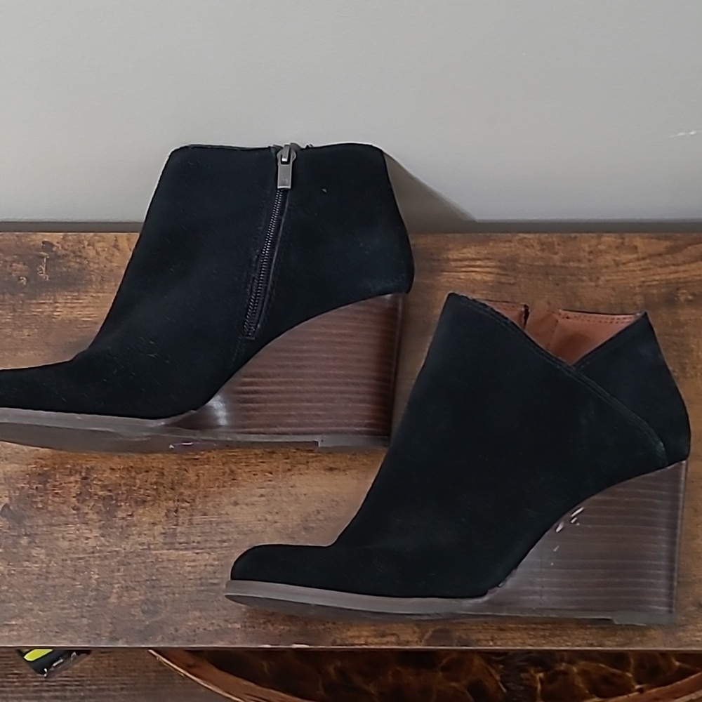 Lucky Brand YAKEENA Black Leather Suede Ankle Boots size 8.5 - Picture 2 of 10